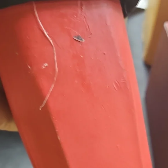 Festive Santa Claus Figurine with Gold and Red Details Vintage - Picture 7 of 8